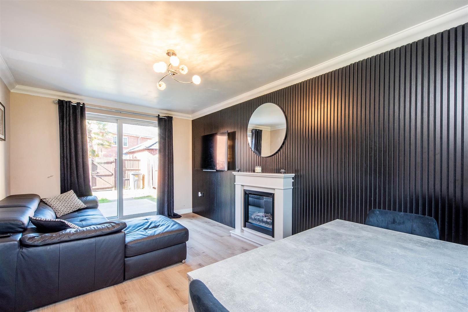 3 bed property in Highland Drive, Chorley